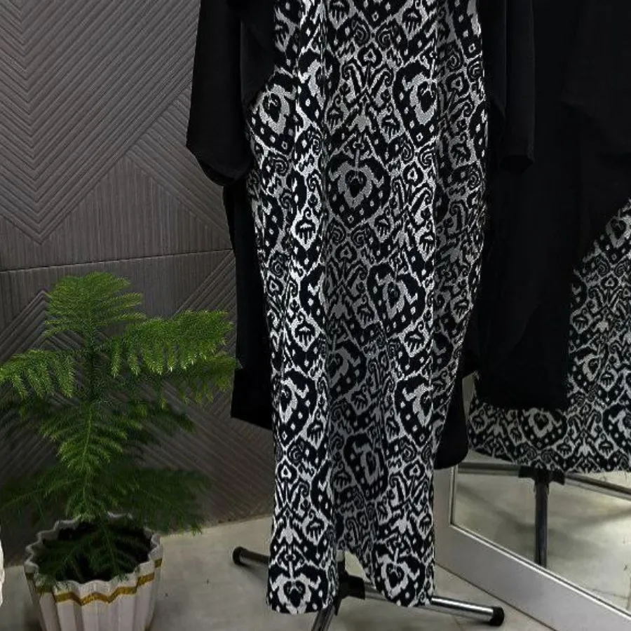 شنل و سارافون