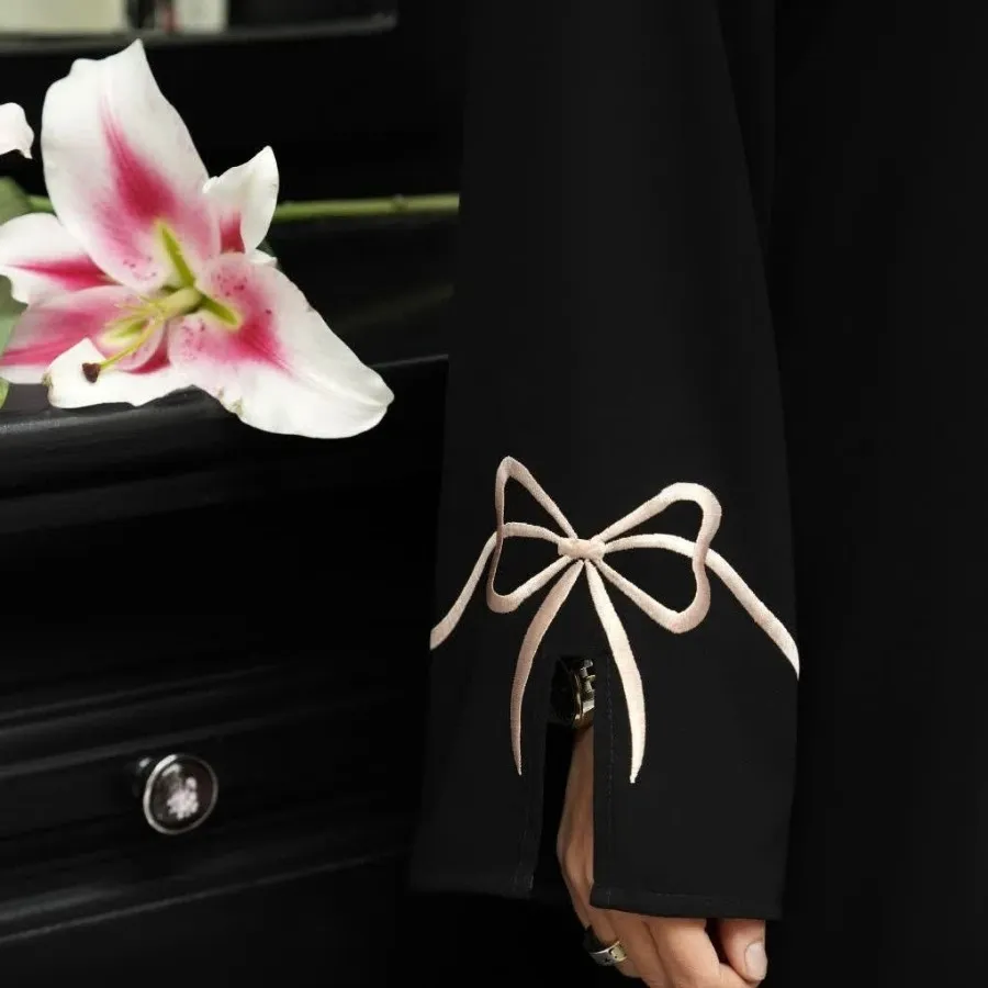 عبایی جلو باز