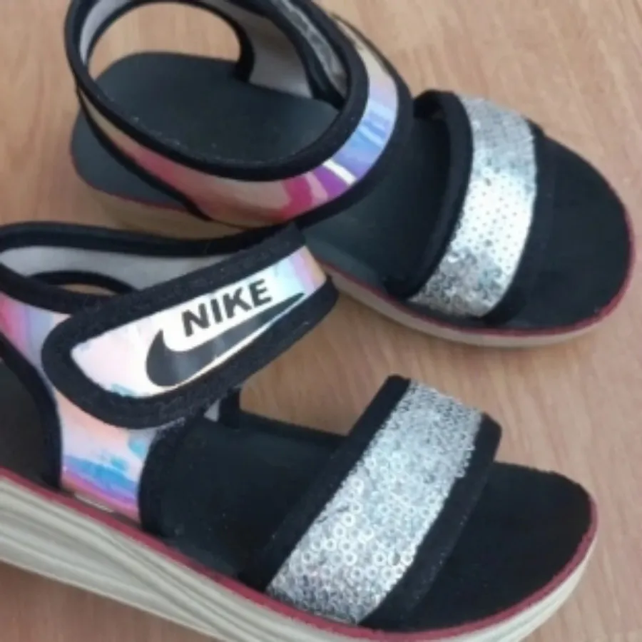 صندل هولوگرامی