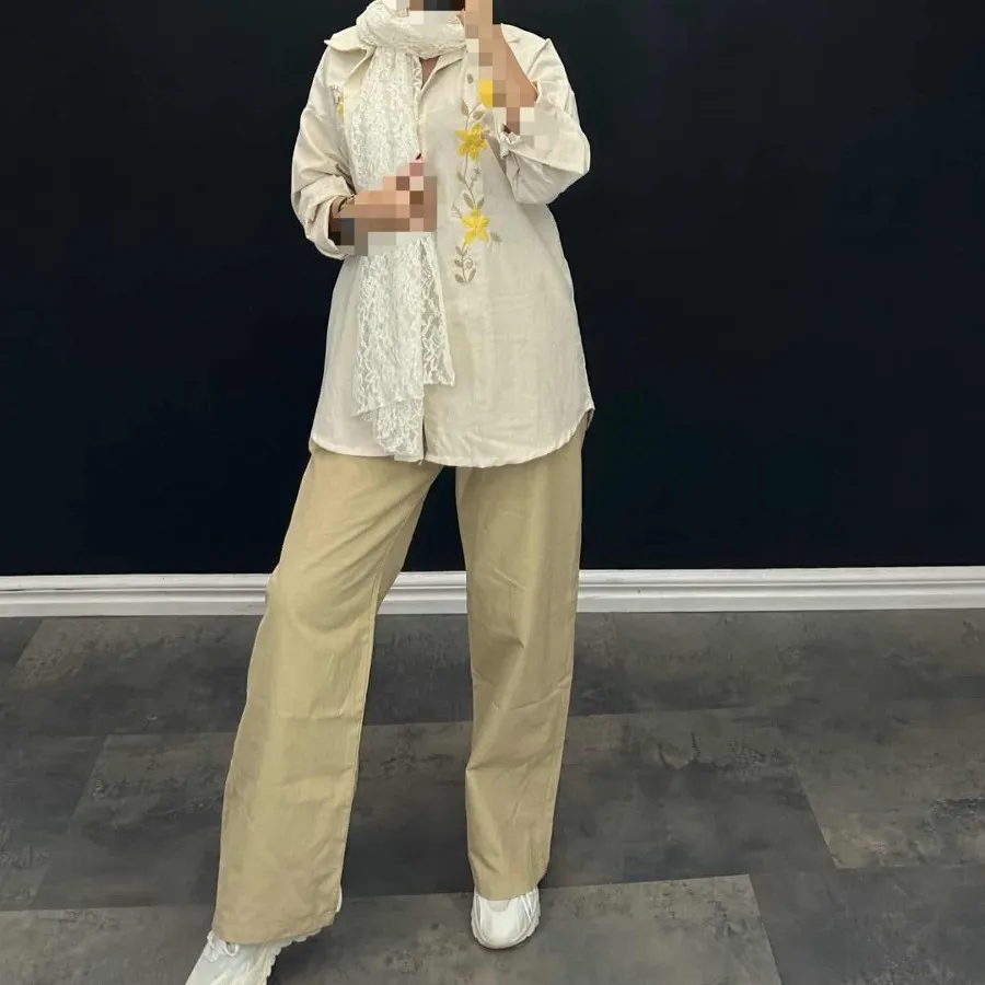 ست مانتو و شلوار گلدوزی