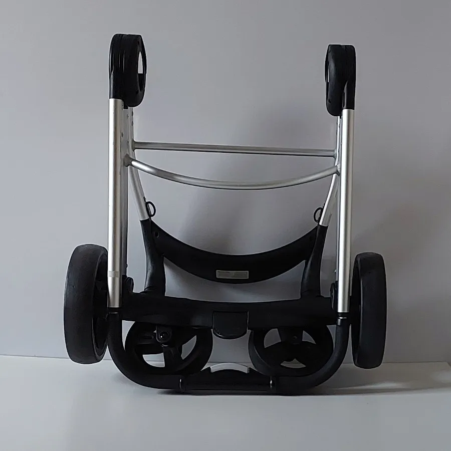 کالسکه چیکو اوربان