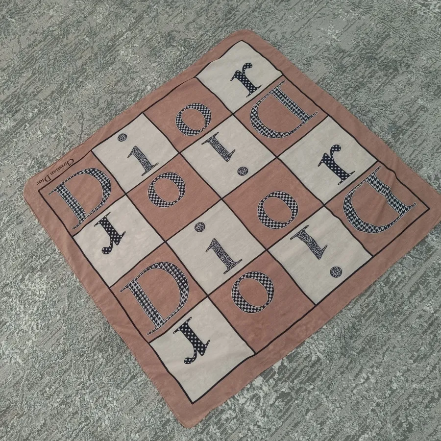 مینی اسکارف دیور