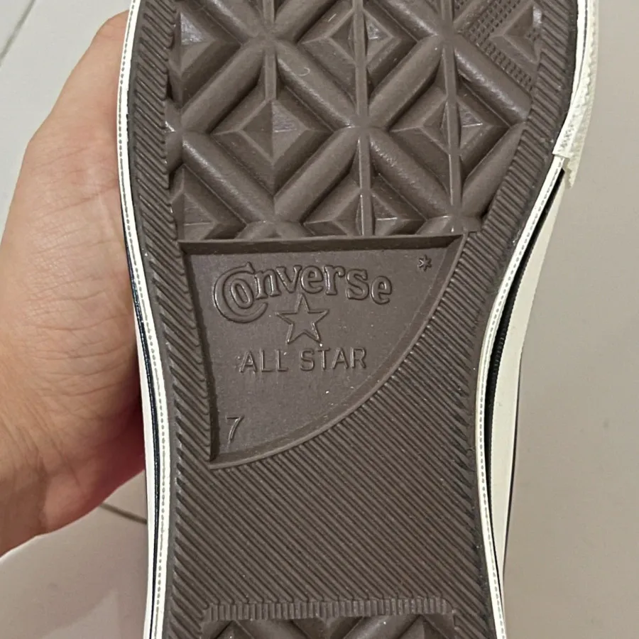 کفش آل استار اصل