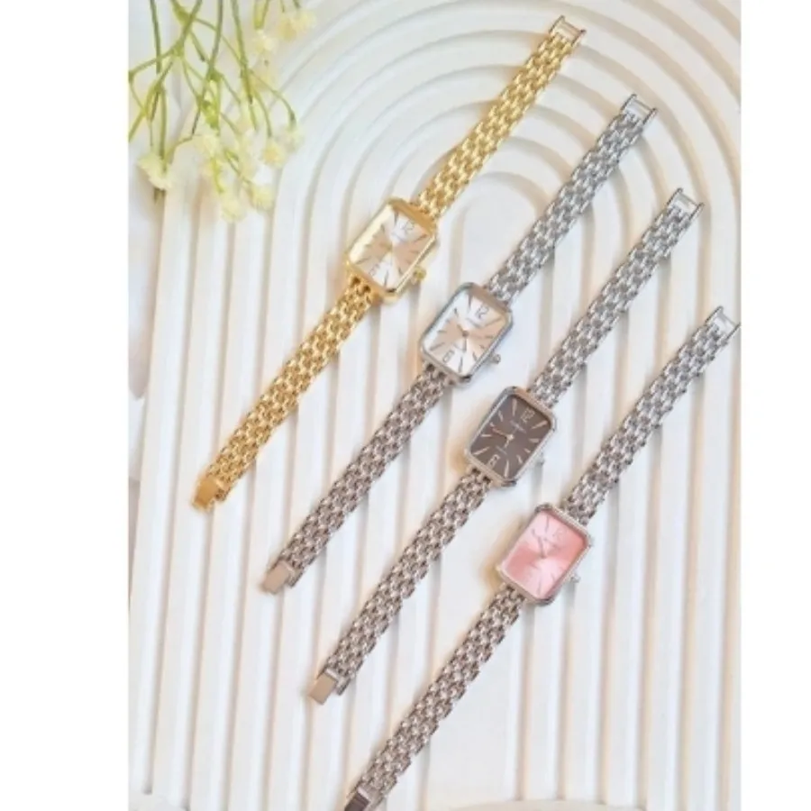 ساعت هانگری مستطیلی