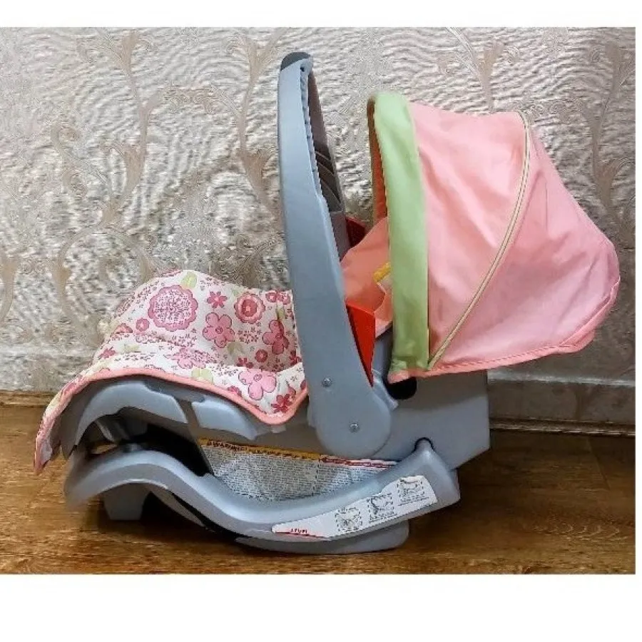 کریر و صندلی ماشین