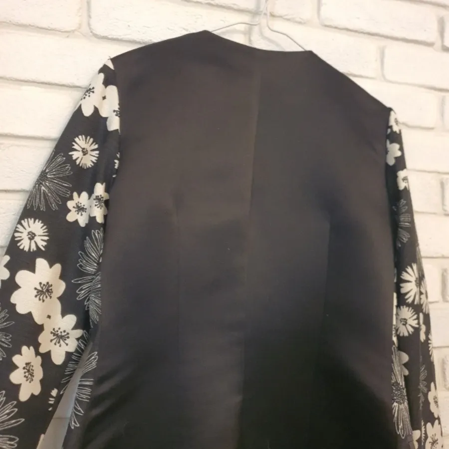 مانتو ساتن و طرحدار