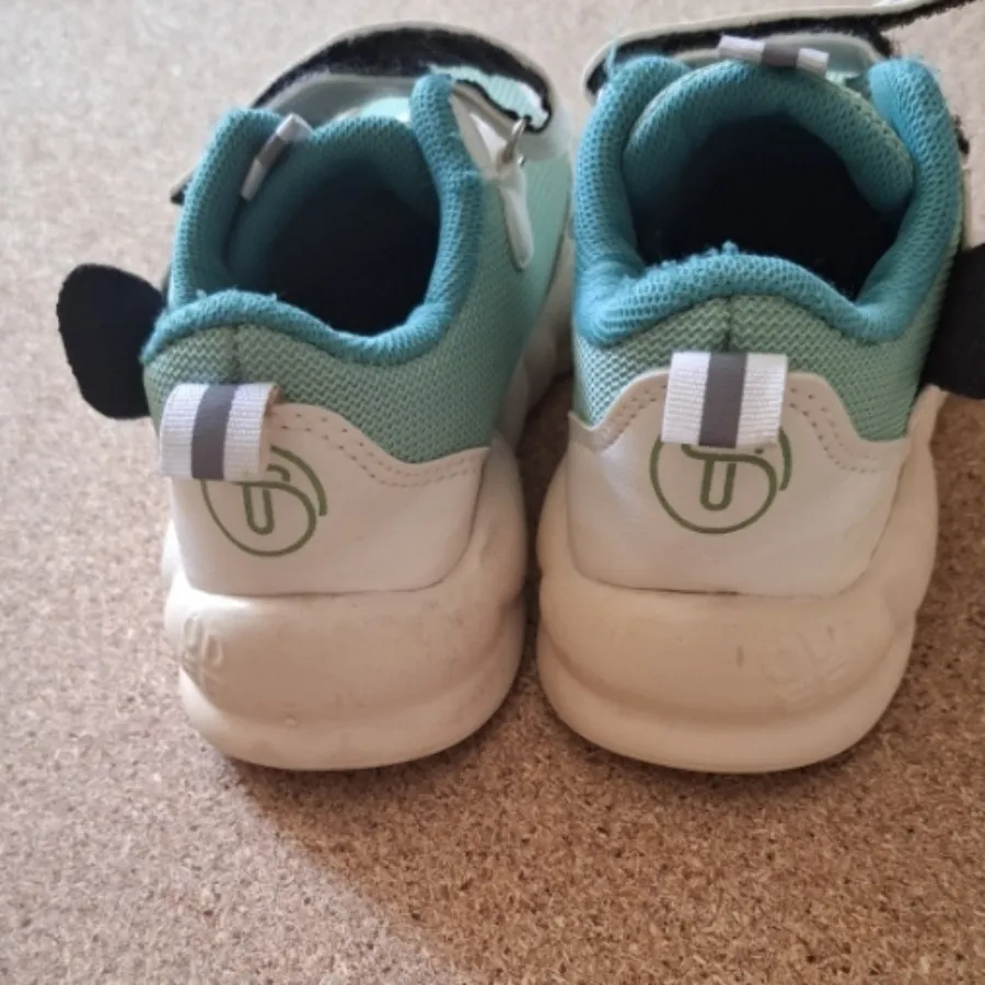 کتونی دخترانه سایز 27