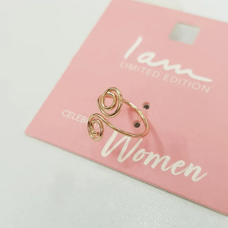 انگشتر پا طلایی مارپیچ