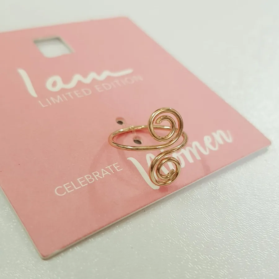 انگشتر پا طلایی مارپیچ