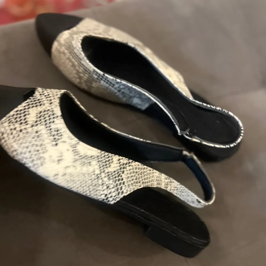 کفش چرم مصنوعی