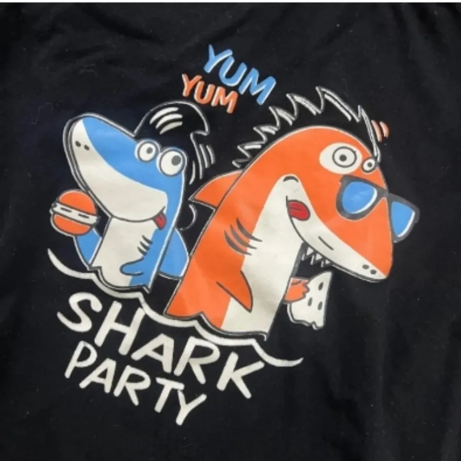 تیشرت مشکی بچگانه