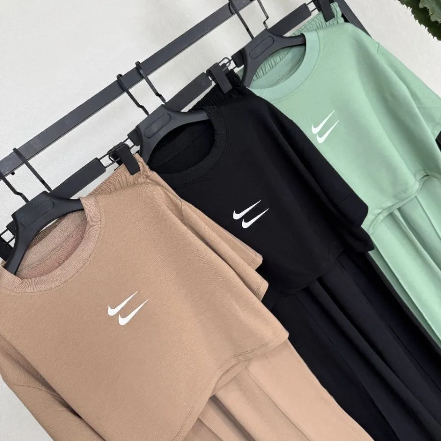 ست کراپ و شلوار