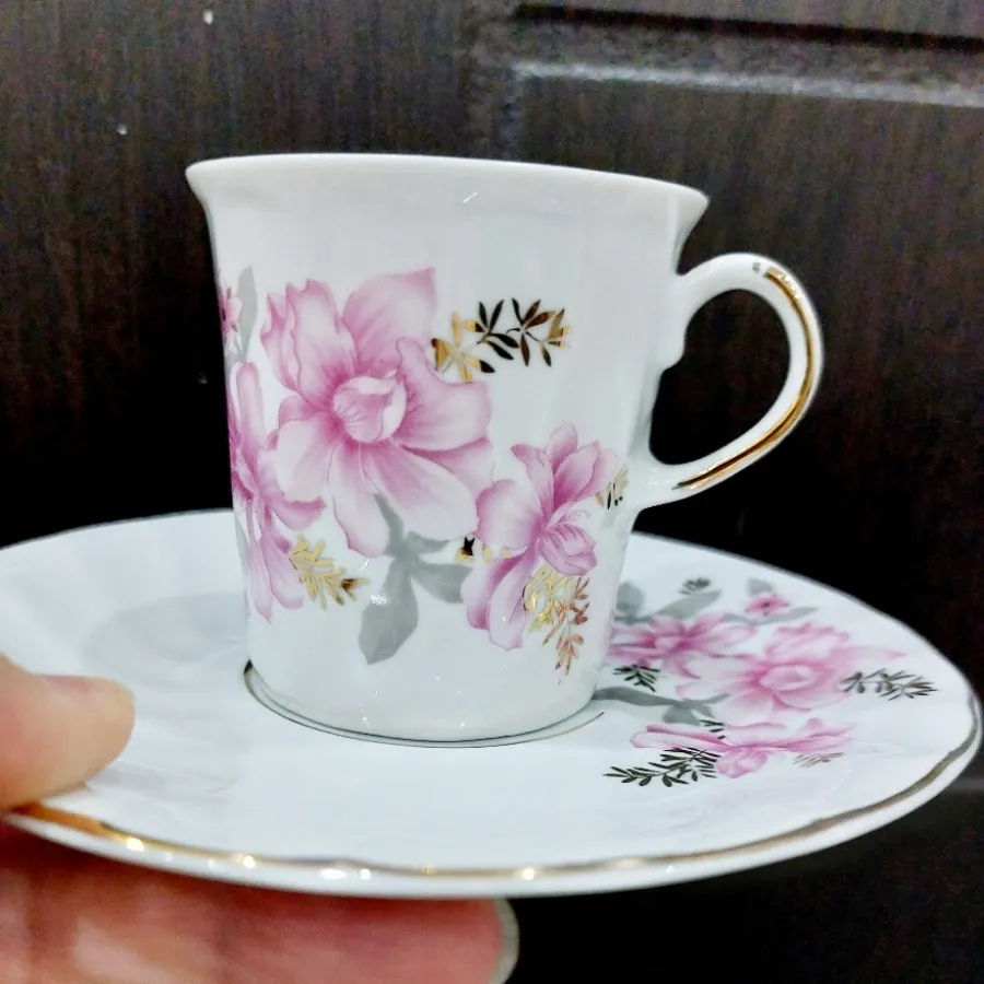 فنجان نعلبکی چینی