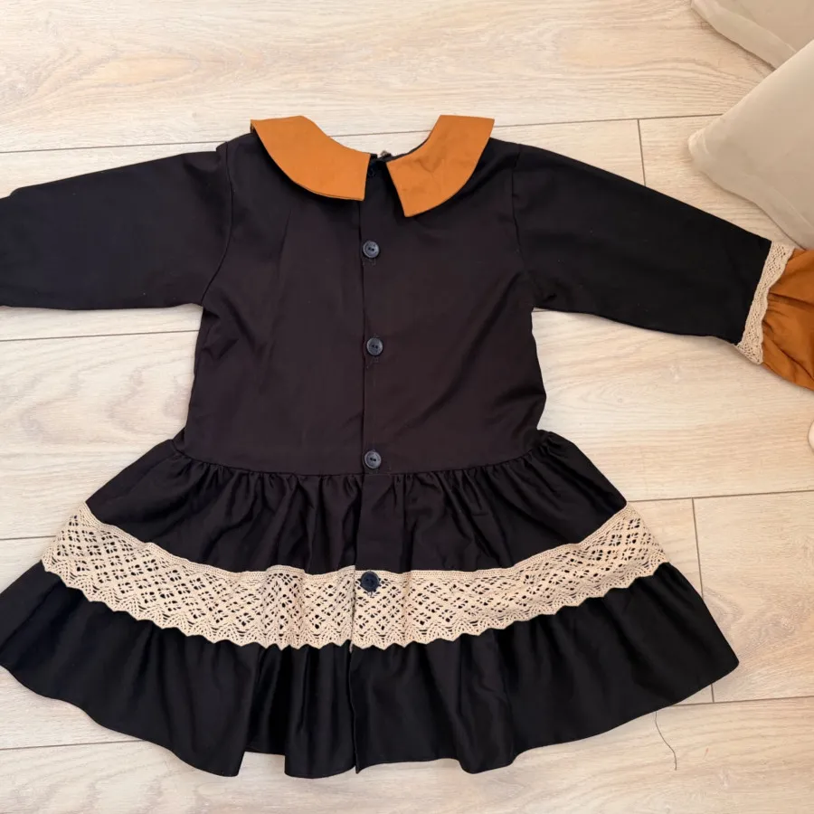 پیراهن دخترانه