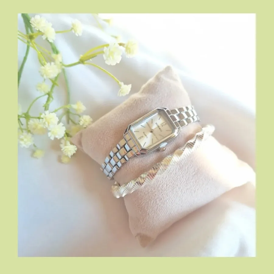 ساعت مینیمال هانگری مستطی