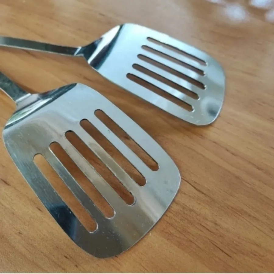 دو عدد کفگیر استیل ضخیم