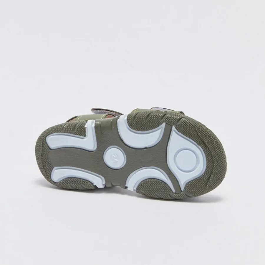 صندل اسپرت السی وایکیکی