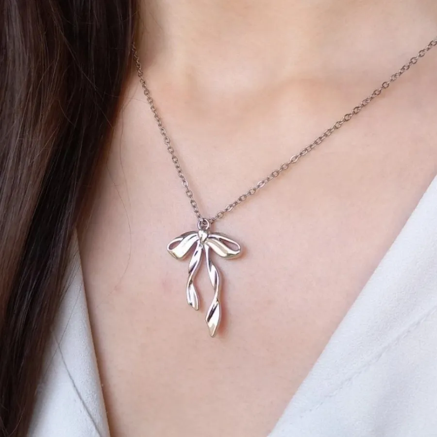 پلاک زنجیر پاپیون ترند