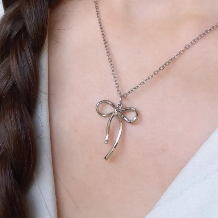 پلاک زنجیر پاپیون ترند