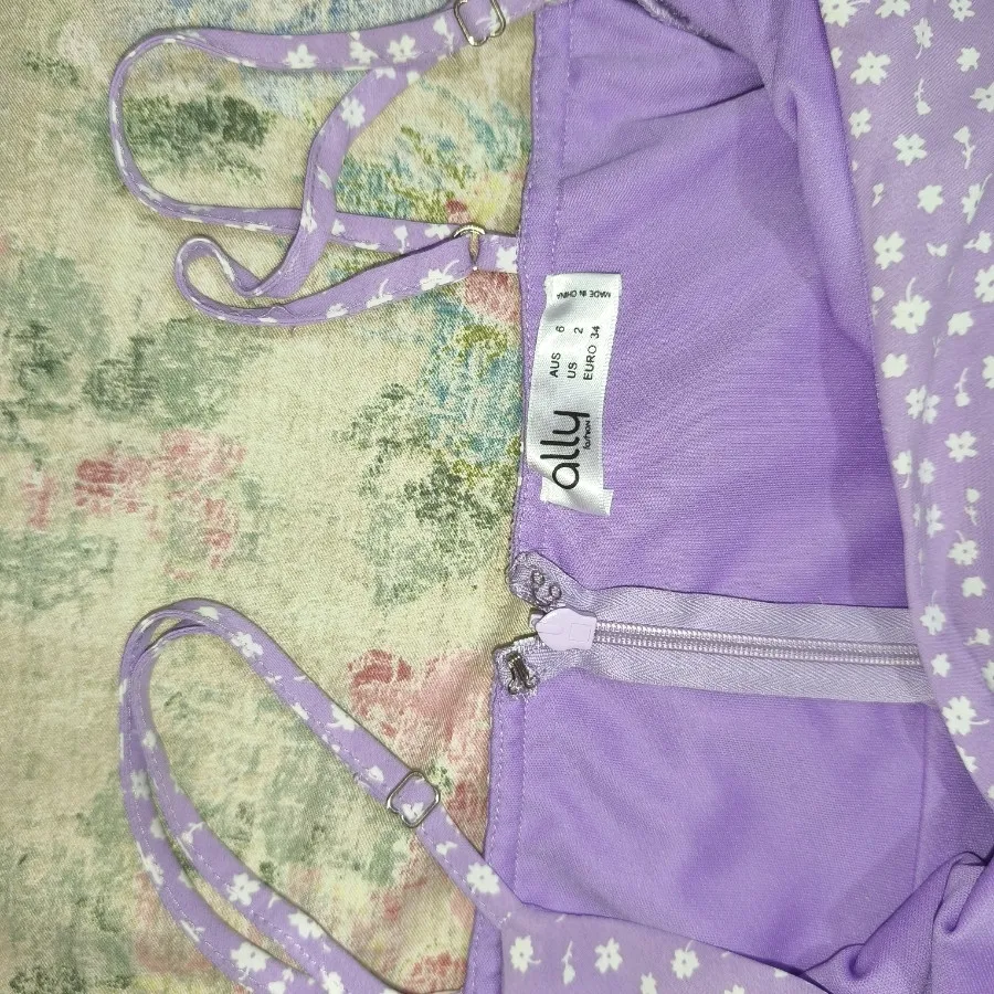 پیراهن عروسکی