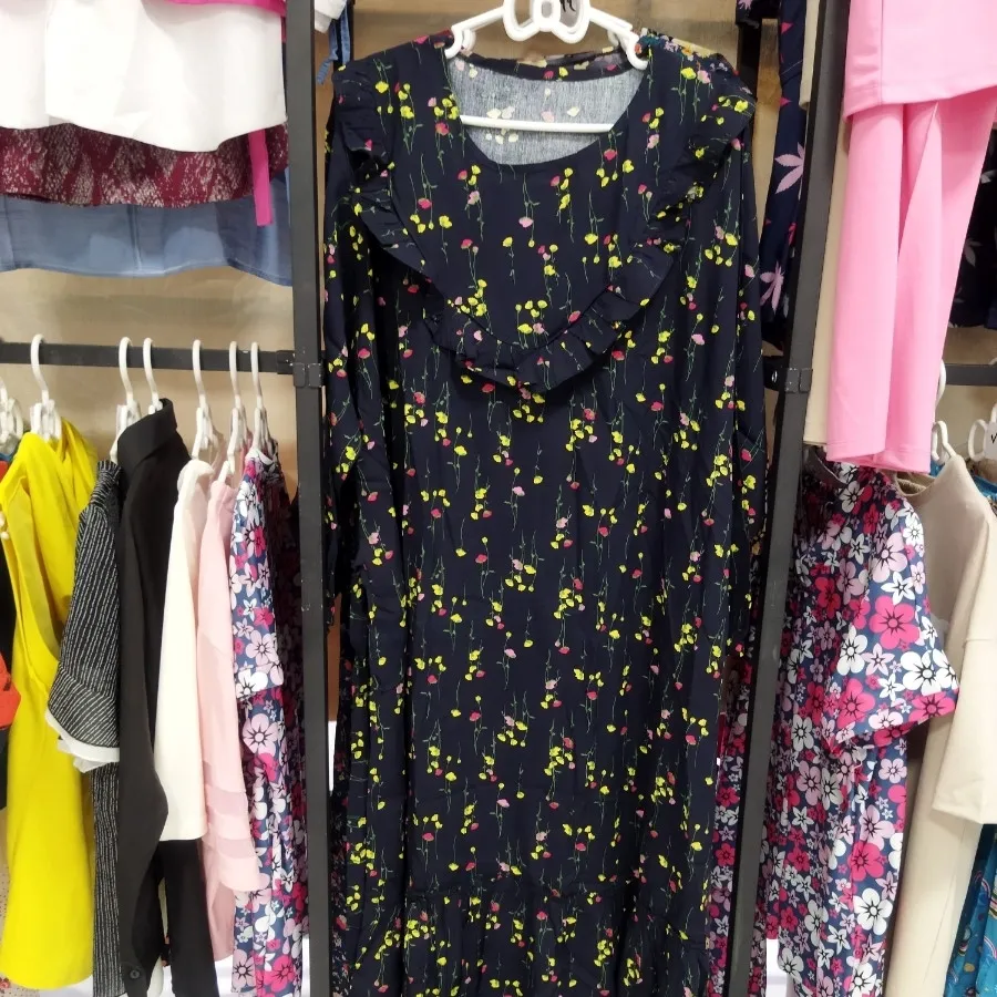 پیراهن ساحلی قواره بزرگ