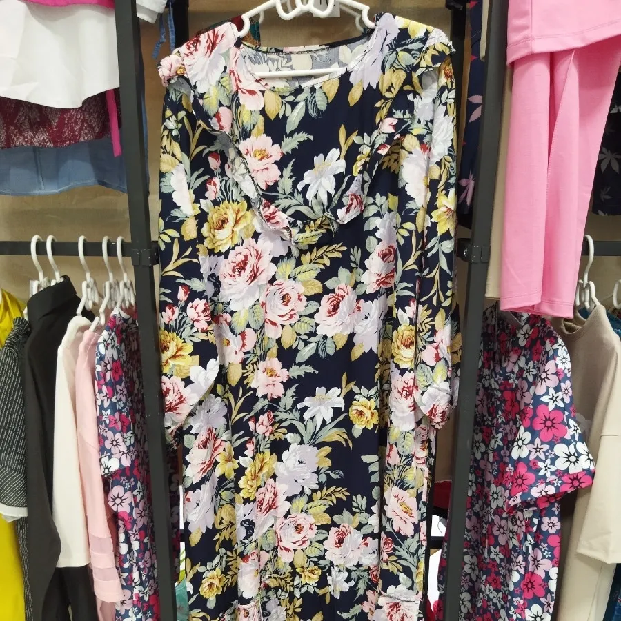 پیراهن ساحلی قواره بزرگ