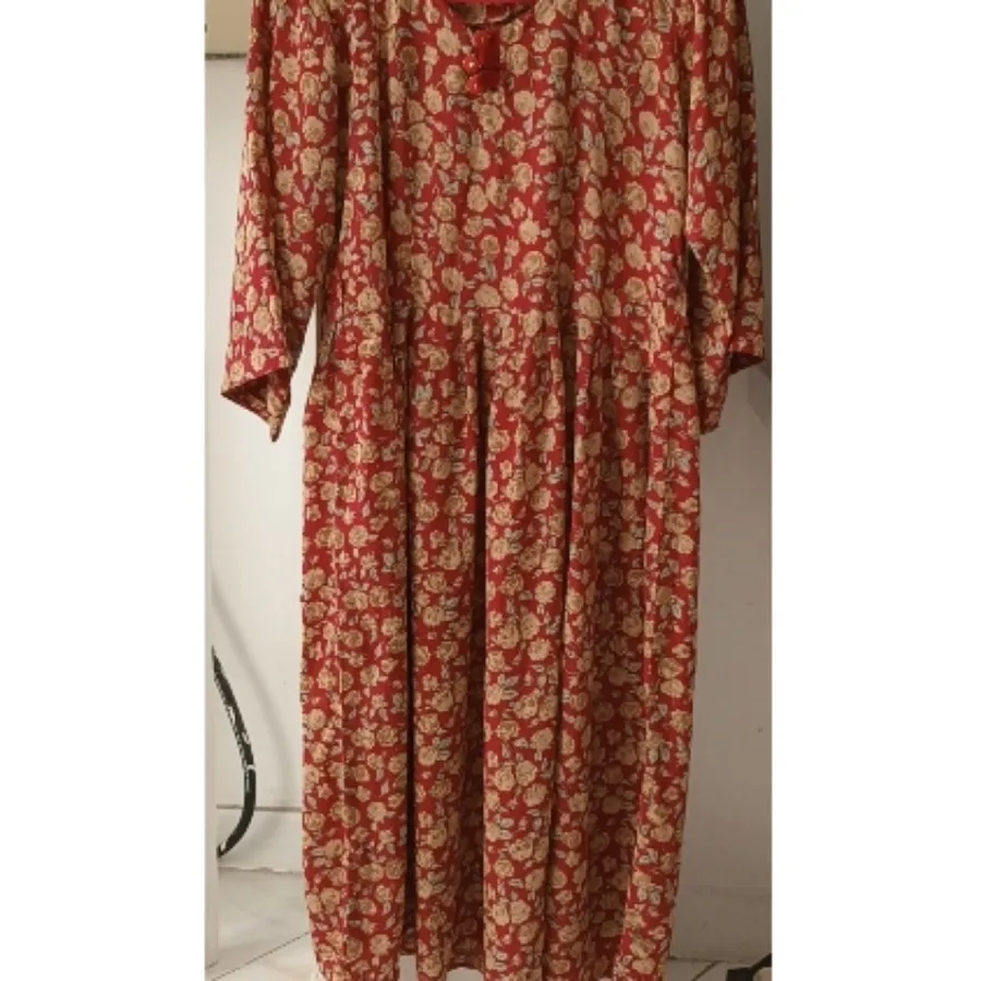 پیراهن زنانه