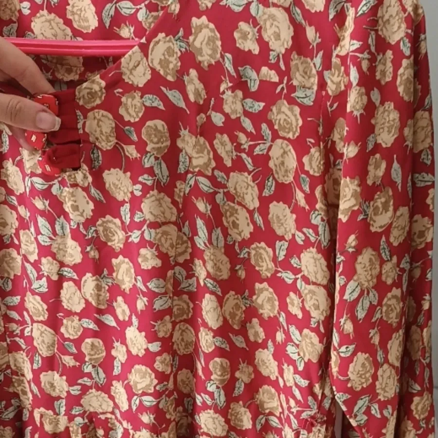 پیراهن زنانه