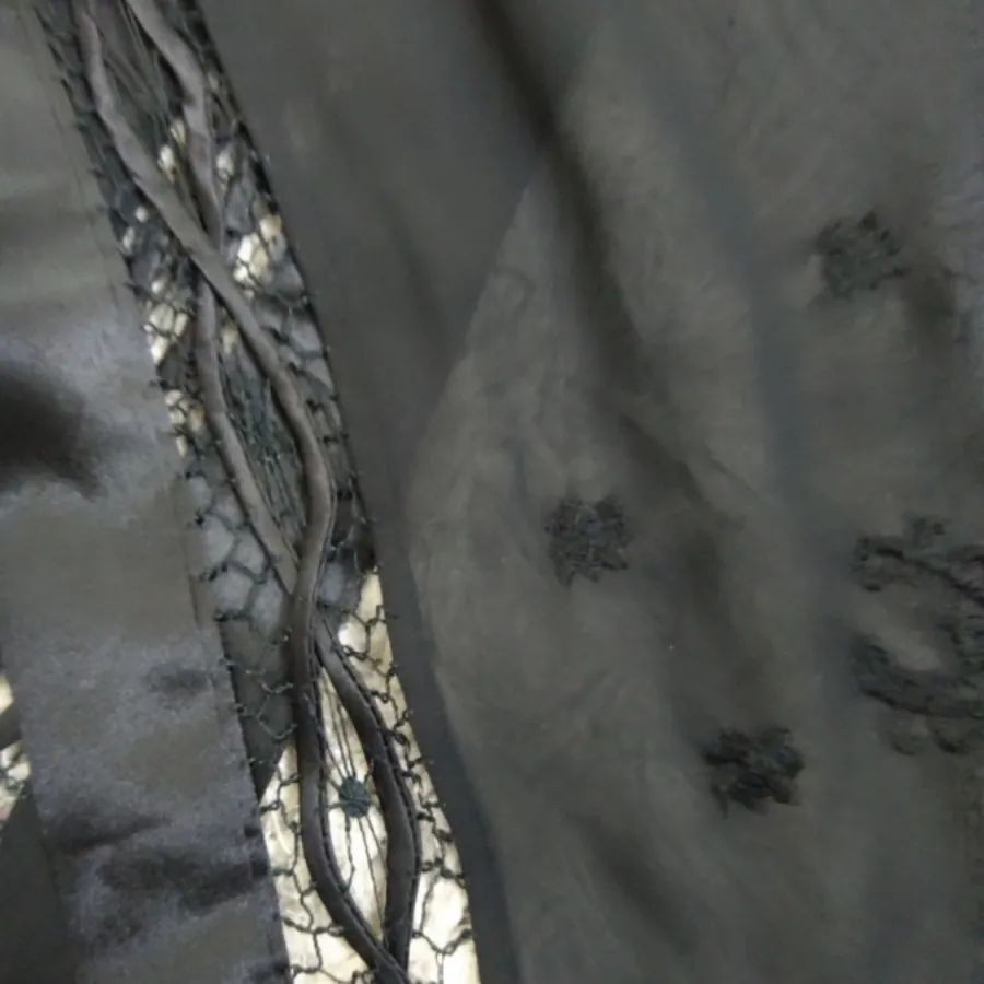 شال گلدوزی مجلسی مشکی