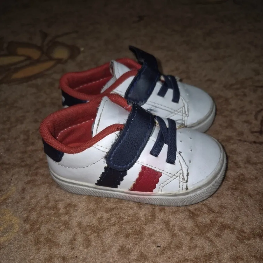 کتونی اسپرت