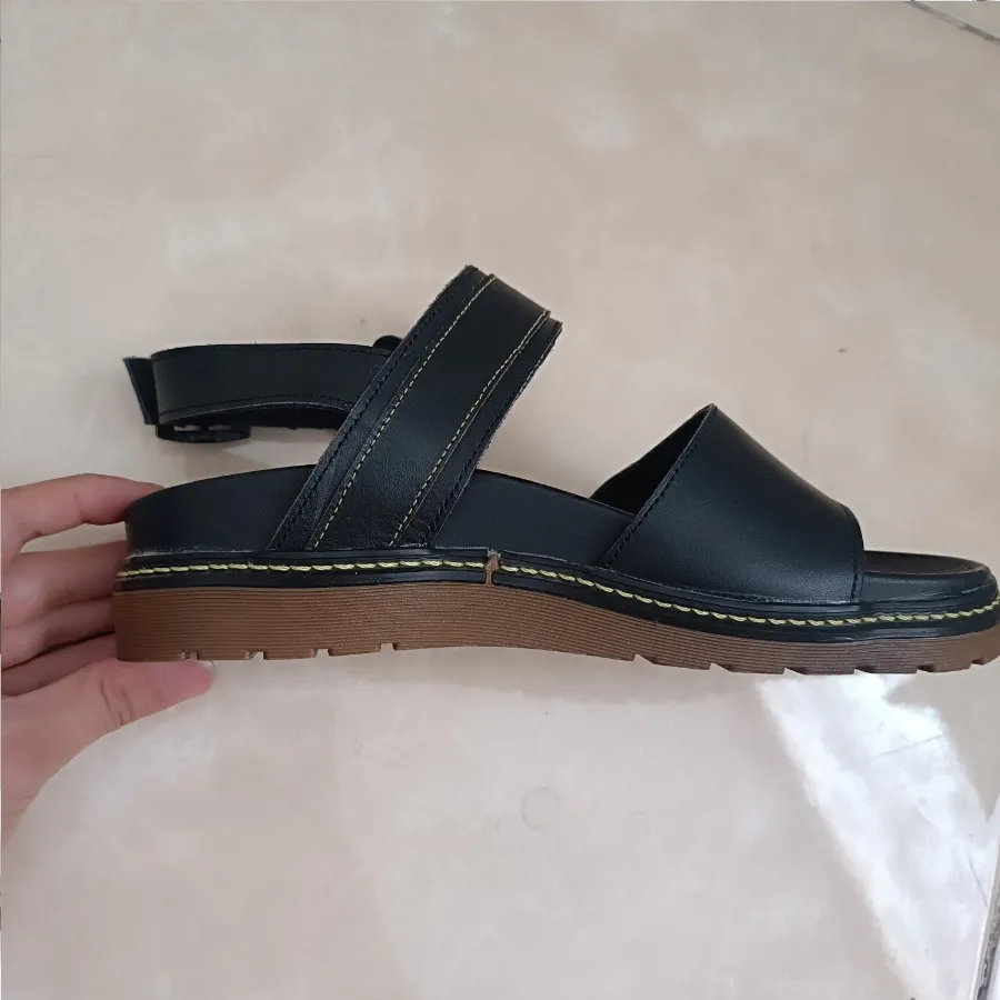 صندل کفش تابستونی چرم