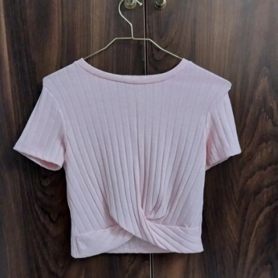 کراپ برند Breshka