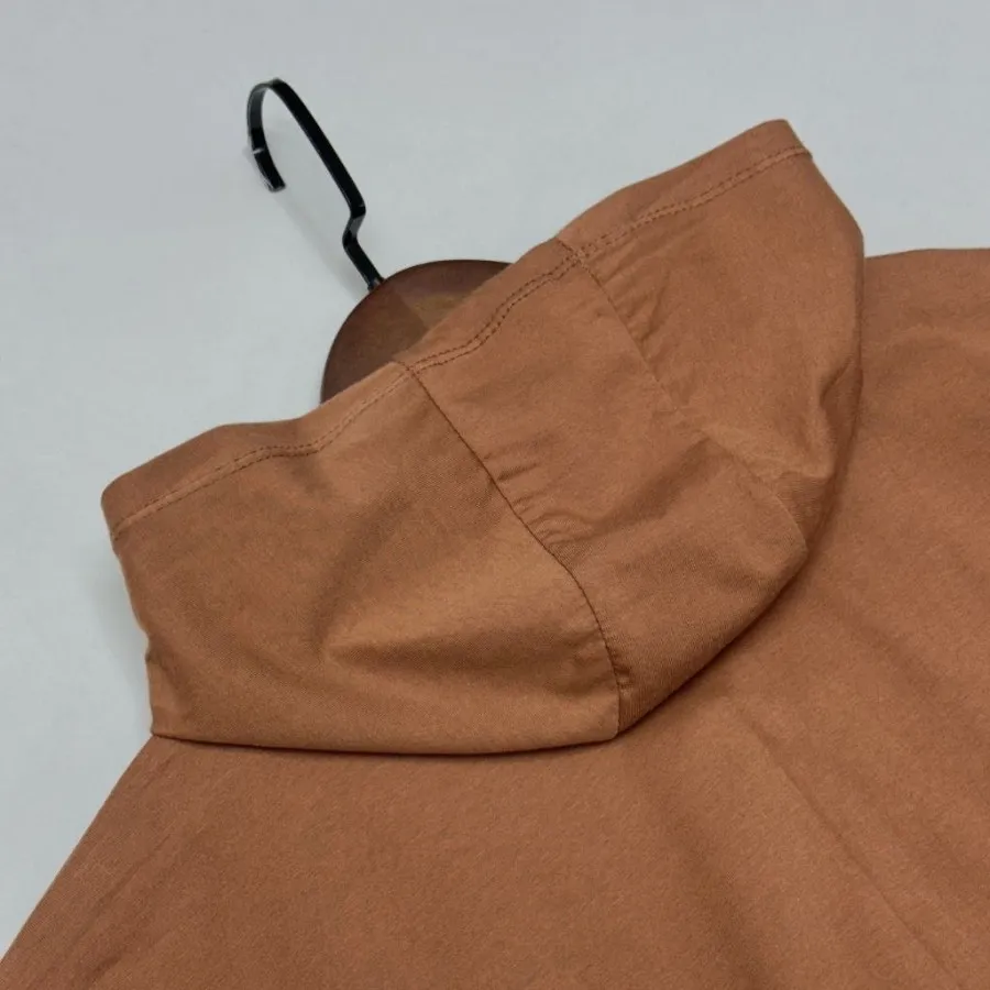 تیشرت کلاهدار