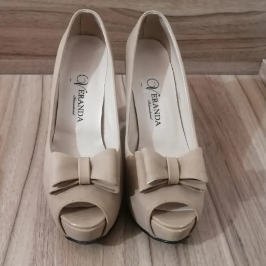 کفش پاشنه بلند نسکافه ای