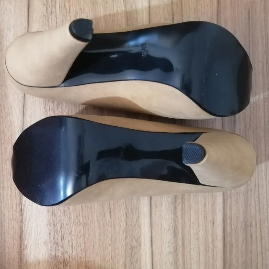 کفش پاشنه بلند نسکافه ای