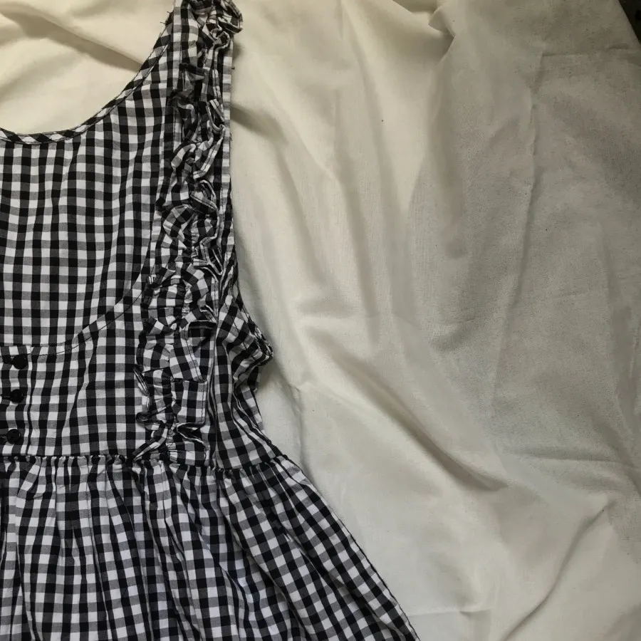 پیراهن عروسکی