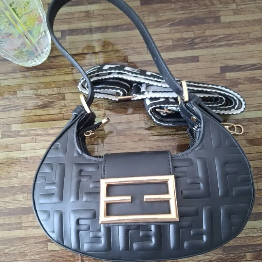 کیف ( ورق بزنید )