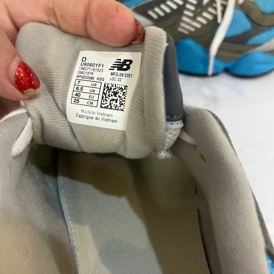 کتونی نیوبالانس9060