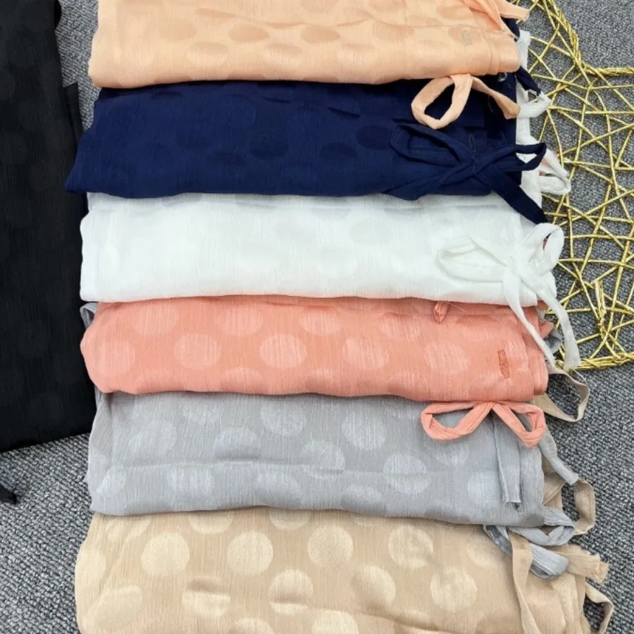 ست مانتو و مینی اسکارف