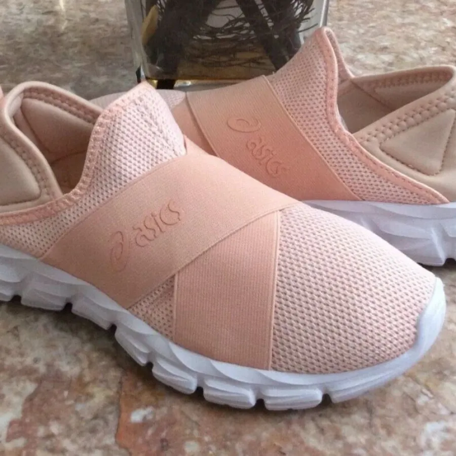 کتونی اسیکس