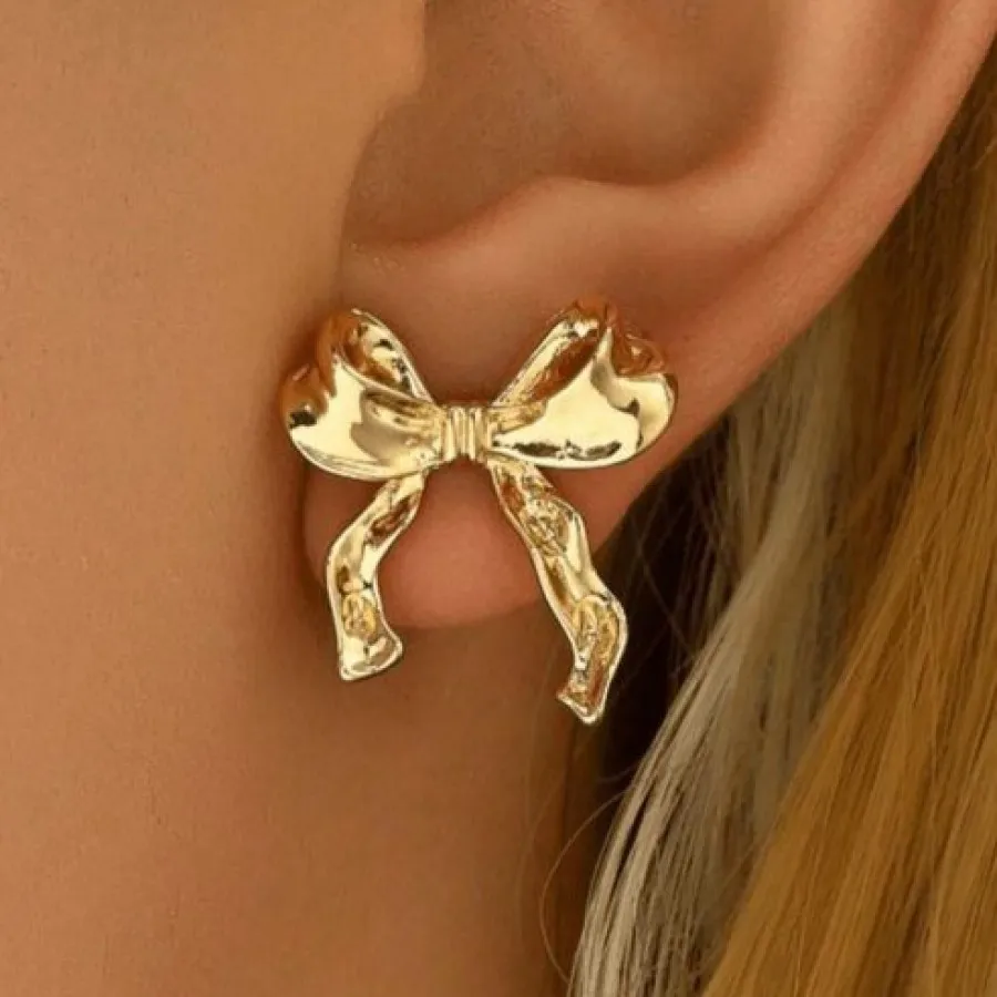 گوشواره پاپیونی پینترستی