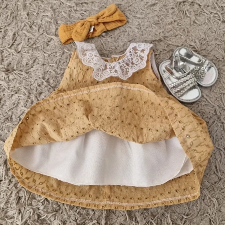 ست پیراهن نوزادی و پاپوش