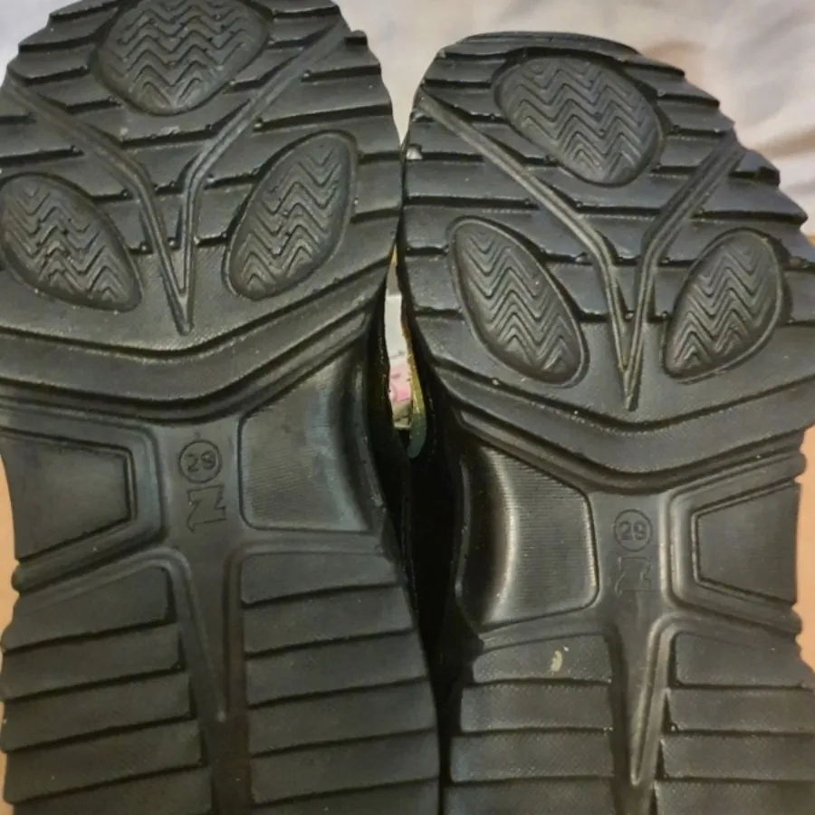 کتونی مشکی اسپرت