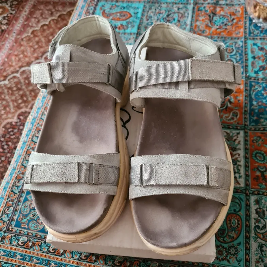 کفش تابستونی