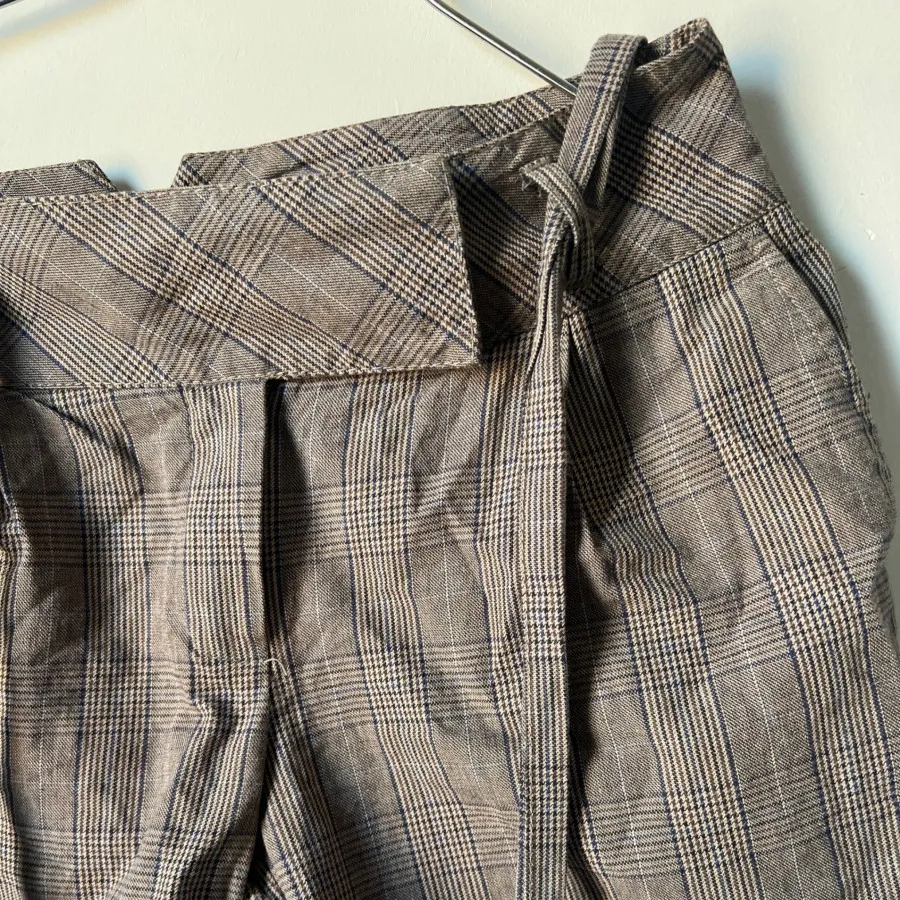 شلوارک چهارخونه