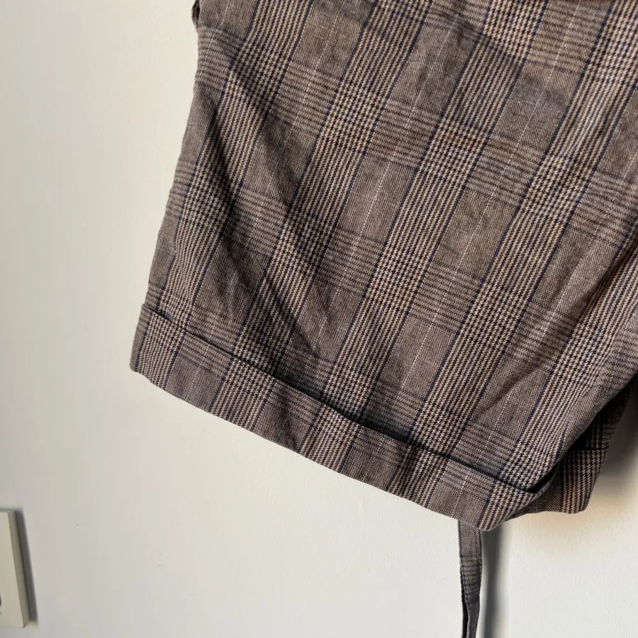 شلوارک چهارخونه