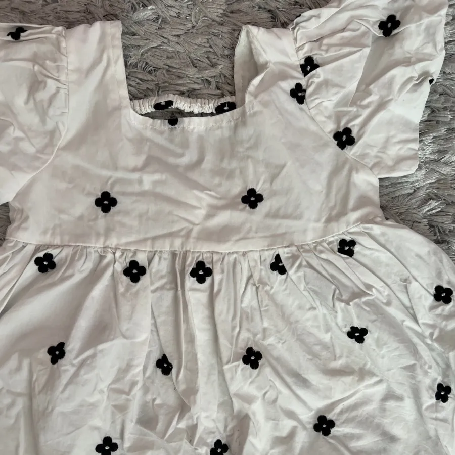 پیراهن دخترانه وارداتی