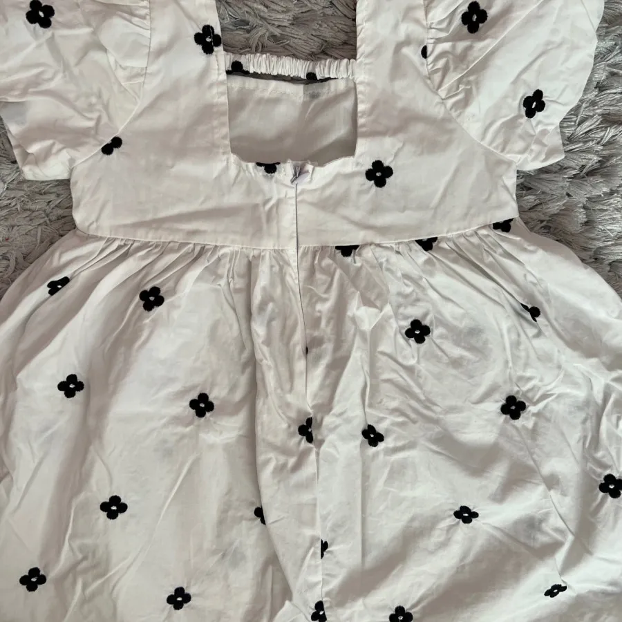 پیراهن دخترانه وارداتی