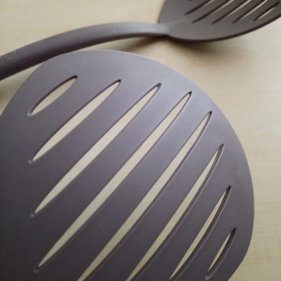 کفگیر پلاستیکی