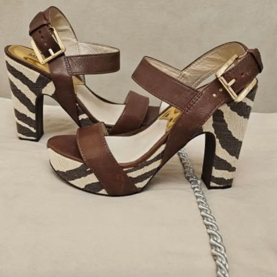 کفش شیک مایکل کورس سایز37